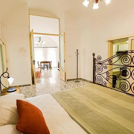 Dimora Il Campanile By Casa Di Marco * غالّيبولي