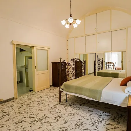 Dimora Il Campanile By Casa Di Marco بيت للعطل